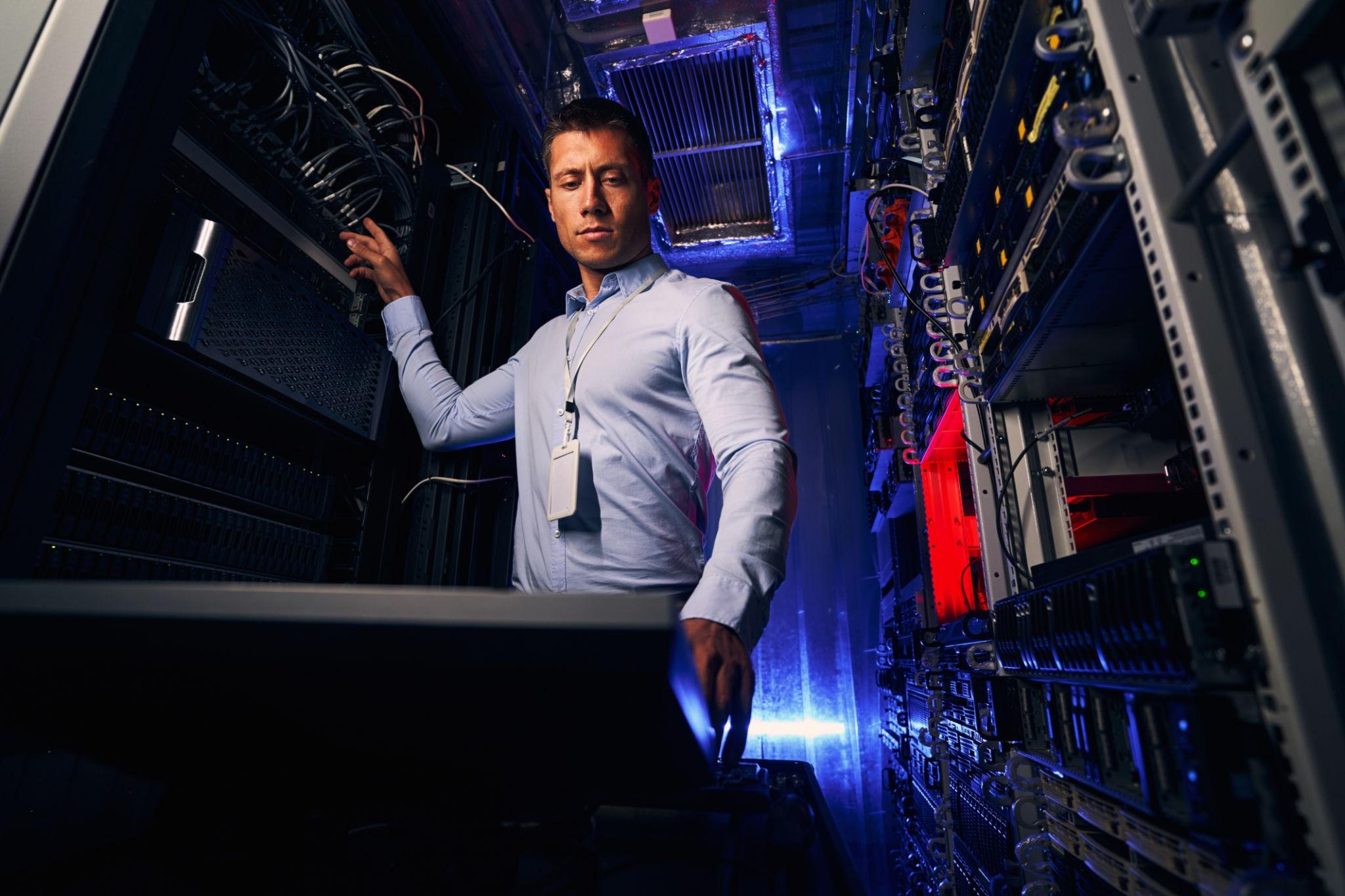 Data Center Management Pune